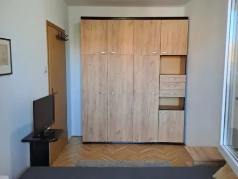 Rent, one bedroom apartment, 41m², Železnička Stanica, Novi Sad Sve Podlokacije - image 11