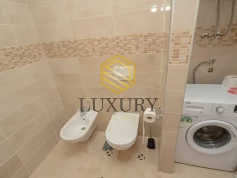 Izdavanje, dvosoban stan, 117m², Pržno, Budva - image 5