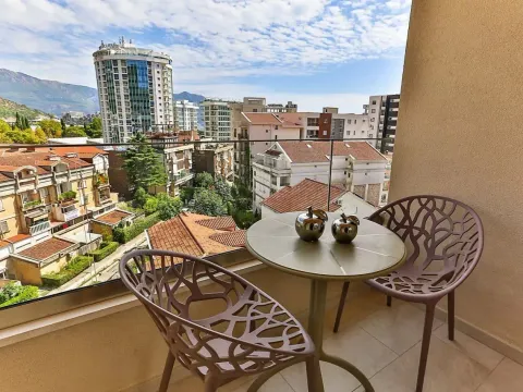 Sale, one bedroom apartment, 45m², Centar, Budva - image 4