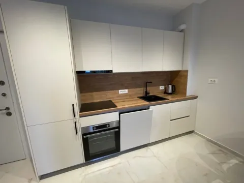 Izdavanje, dvosoban stan, 65m², Čeluga, Bar - image 3