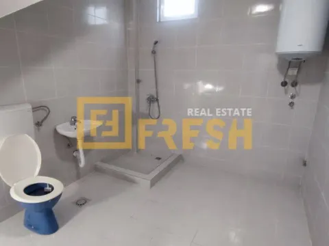 Rent, office space, 144m², Tološi, Podgorica - image 7