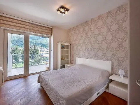 Prodaja, stan, 63m², Budva, Crna Gora - image 3