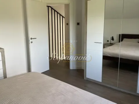 Prodaja, kuća, 280m², Sremska Kamenica, Petrovaradin - image 10