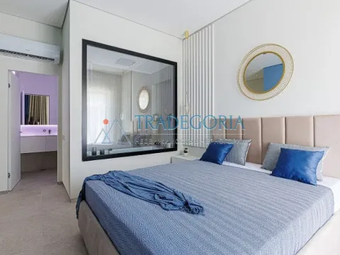 Prodaja, dvosoban stan, 95m², Bečići, Budva - image 2