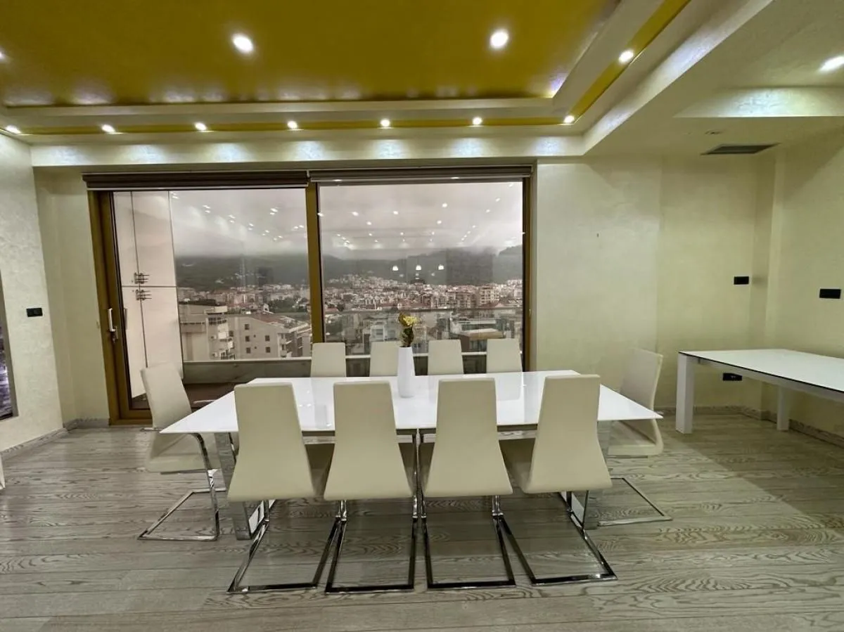 Prodaja, dvosoban stan, 162m², Budva, Crna Gora
