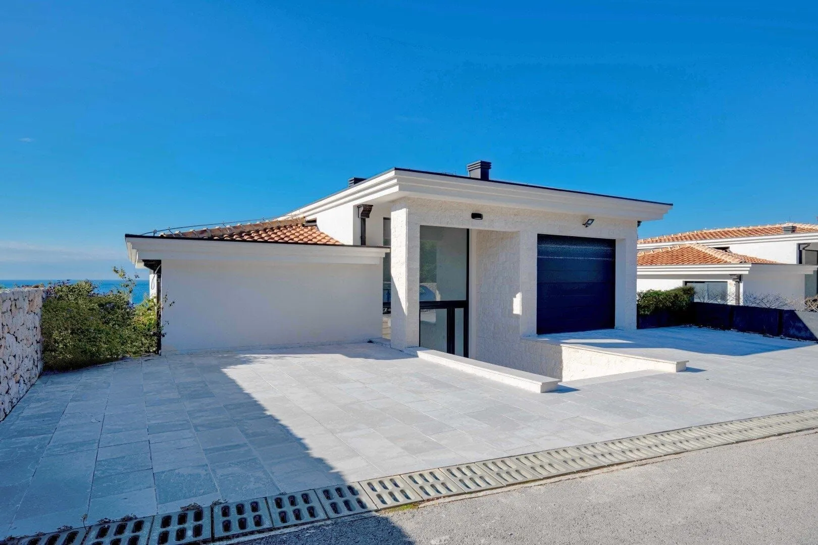 Sale, house, 370m², Utjeha, Bar