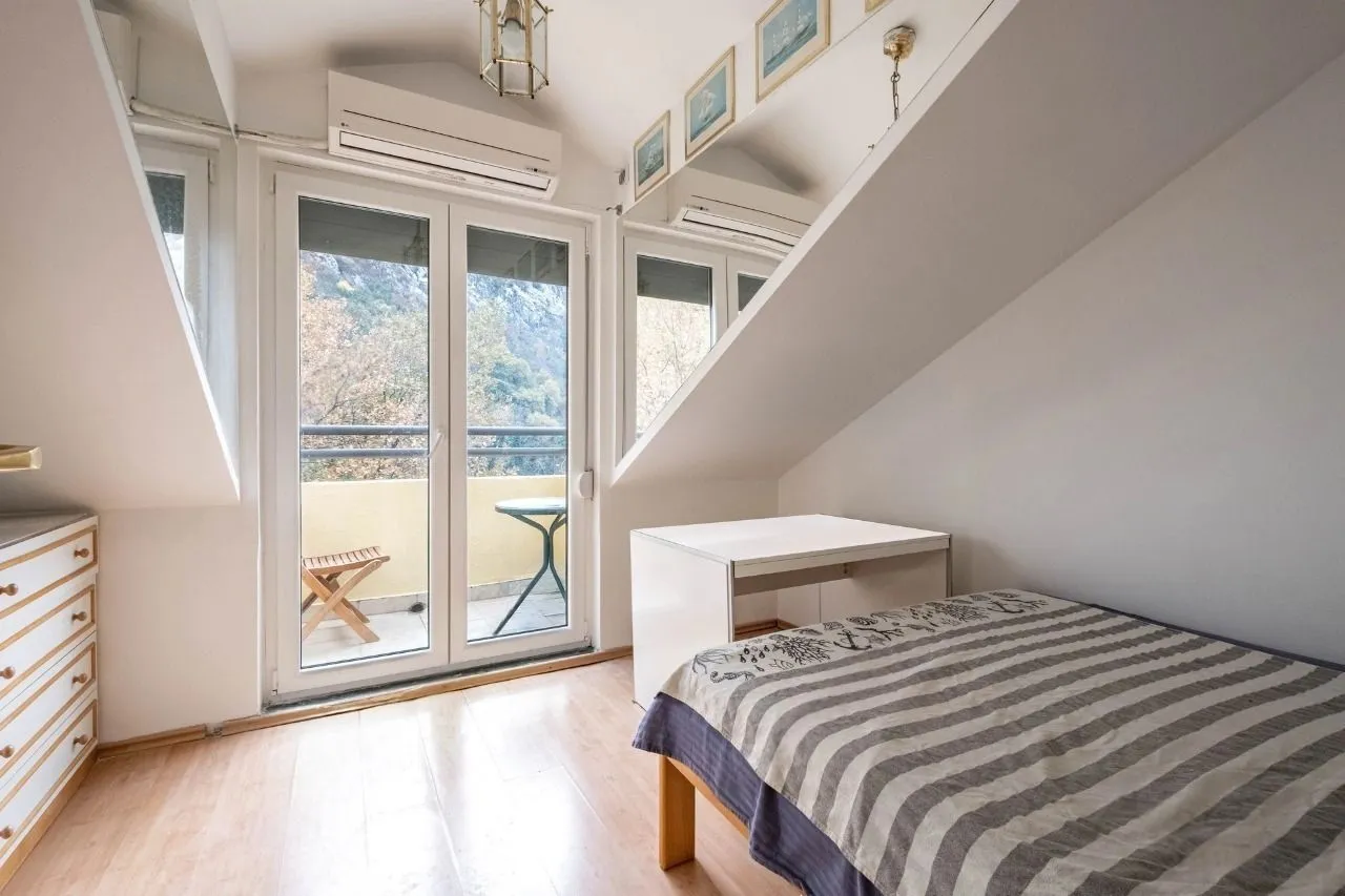 Prodaja, dvosoban stan, 44m², Ljuta, Kotor