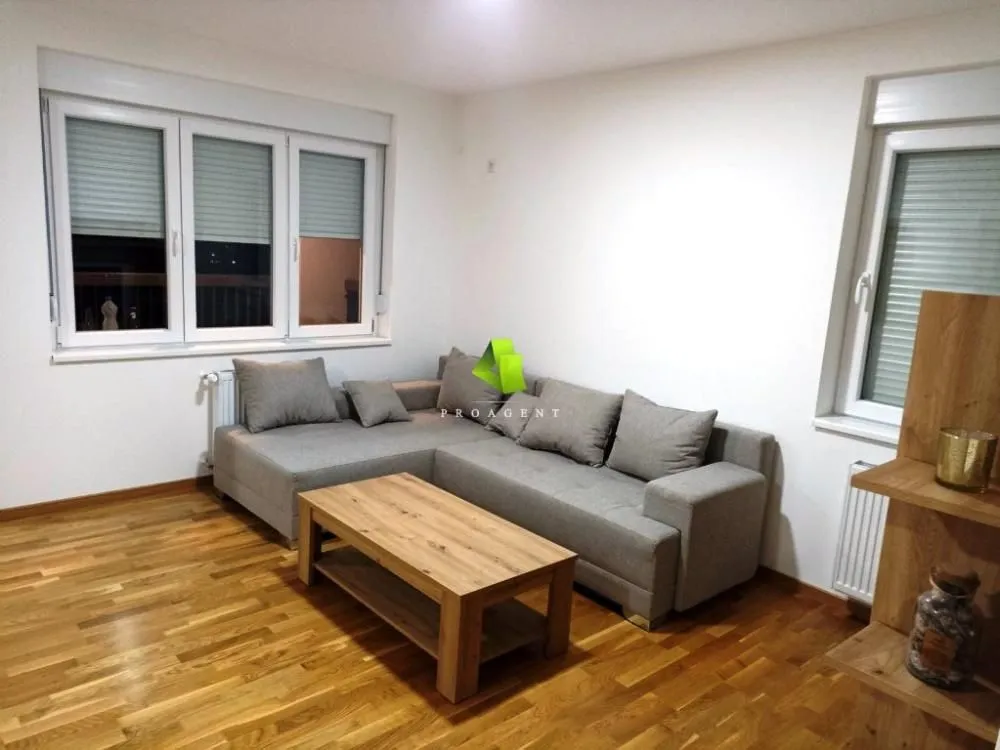 Izdavanje, dvosoban stan, 67m², Medijana, Niš