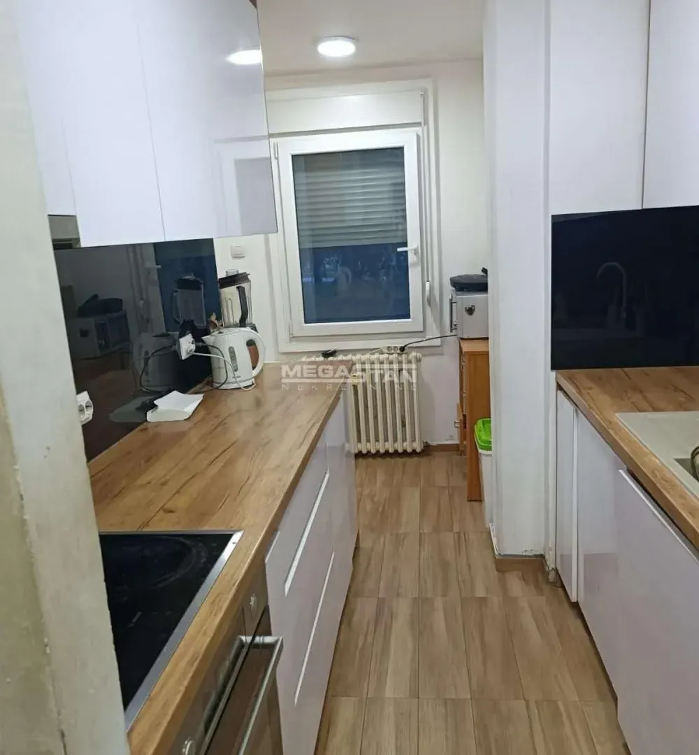 Prodaja, trosoban stan, 73m², Novi Beograd Sve Podlokacije, Beograd