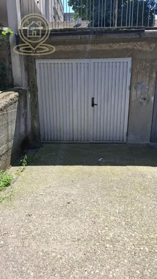 Sale, parking/garage, 15m², Karaburma, Palilula Sve Podlokacije