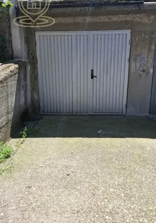 Sale, parking/garage, 15m², Karaburma, Palilula Sve Podlokacije