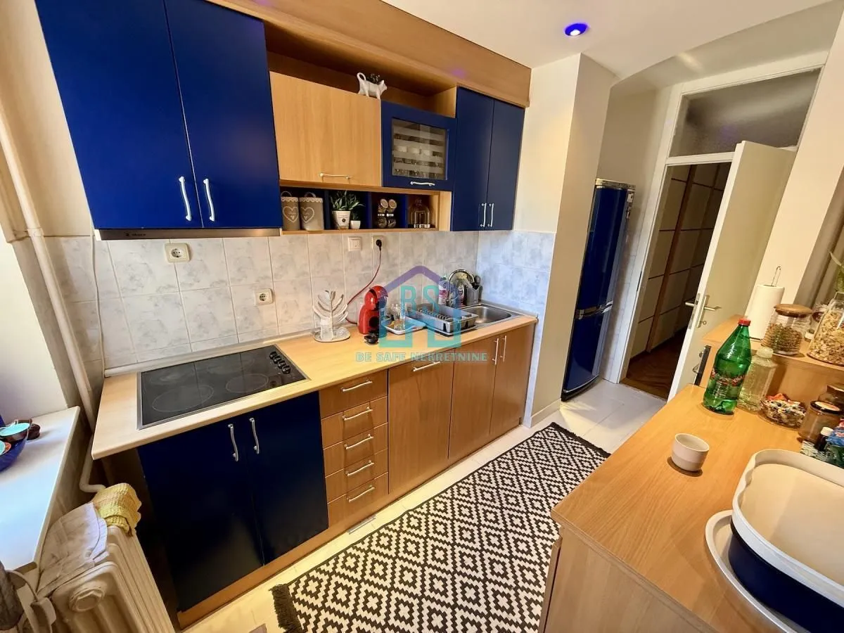 Prodaja, trosoban stan, 73m², Bulevar Oslobodjenja, Novi Sad Sve Podlokacije