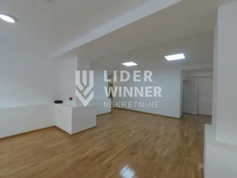 Izdavanje, poslovni prostor, 97m², Savski Venac, Beograd - image 8