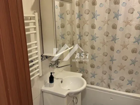 Izdavanje, jednosoban stan, 47m², Novo naselje, Novi Sad - image 8