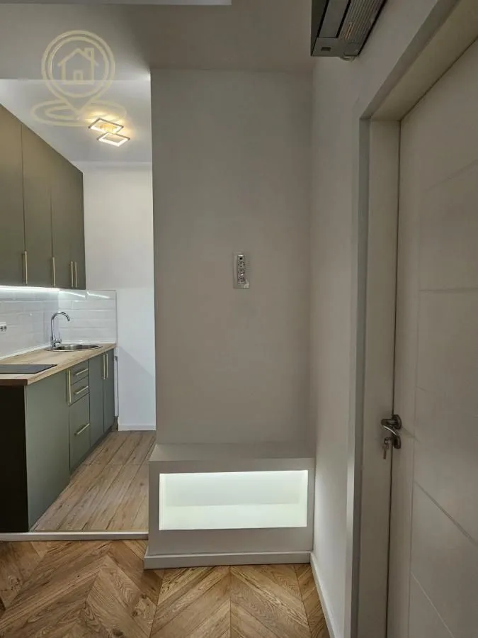 Prodaja, jednosoban stan, 21m², Centar, Novi Sad