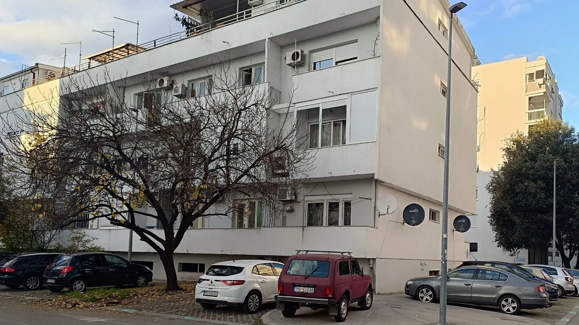 Izdavanje, dvosoban stan, 70m², Preko Morače, Podgorica