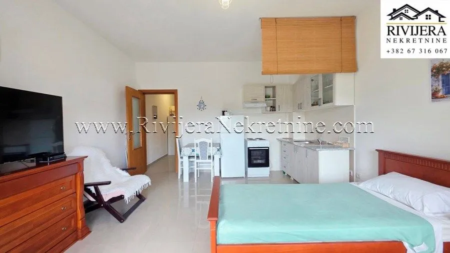 Prodaja, jednosoban stan, 42m², Đenovići, Herceg Novi