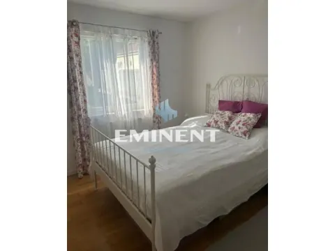 Izdavanje, kuća, 98m², Borča 1, Borča Sve Podlokacije - image 10