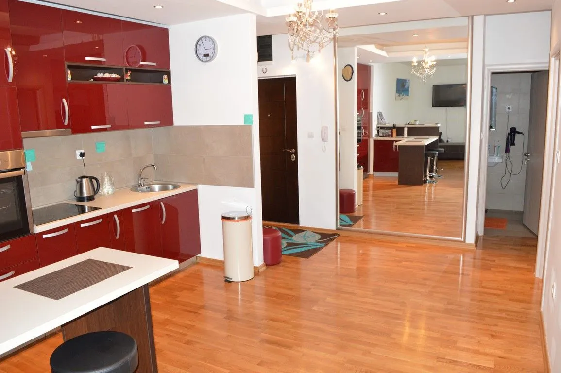 Sale, apartment, 75m², Rafailovići, Budva
