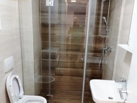 Izdavanje, trosoban stan, 64m², Vračar Sve Podlokacije, Beograd - image 12