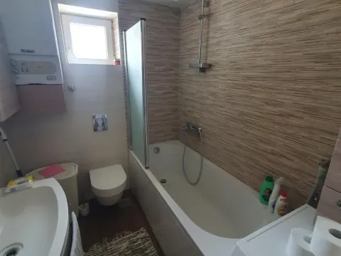 Sale, three bedroom apartment, 64m², Ruma, Srbija - image 6