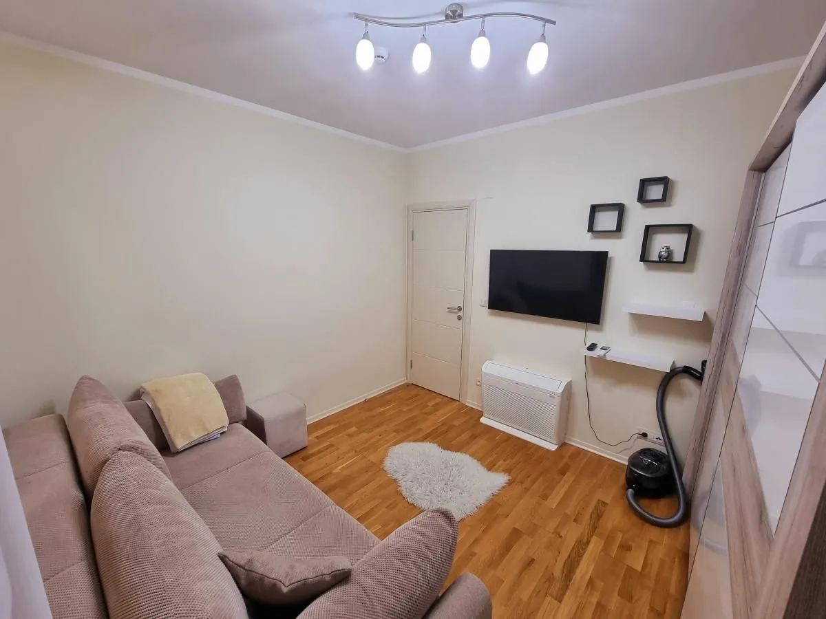 Rent, three bedroom apartment, 134m², Bečići, Budva