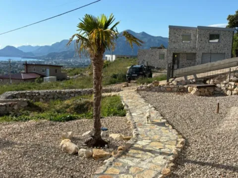 Prodaja, kuća, 370m2, Bar Prodaja, kuća, 370m2, Bar