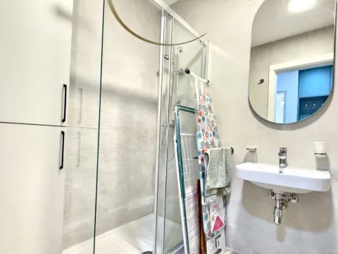 Rent, one bedroom apartment, 40m², Pobrežje, Podgorica - image 8