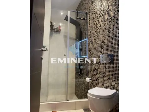 Izdavanje, trosoban stan, 165m², Vračar Hram, Vračar Sve Podlokacije - image 13