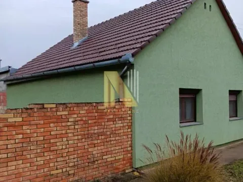 Prodaja, kuća, 63m², Bečej, Novi Sad - image 2