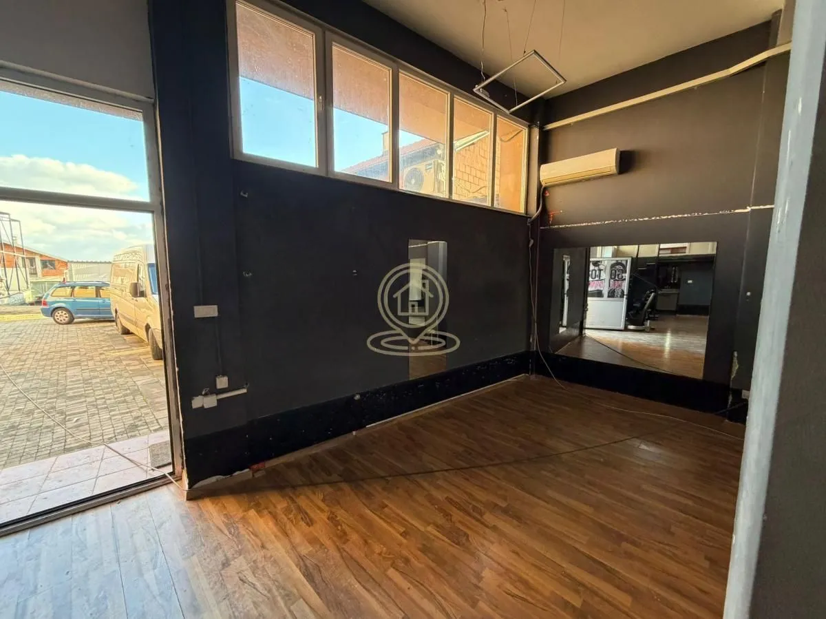 Rent, office space, 180m², Kaludjerica, Grocka