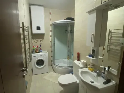 Rent, one bedroom apartment, 70m², Bečići, Budva - image 2