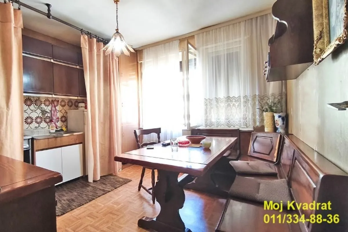 Sale, two bedroom apartment, 51m², Savski Venac, Beograd