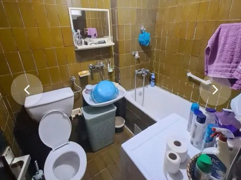 Prodaja, trosoban stan, 72m², Blok 5, Podgorica - image 9