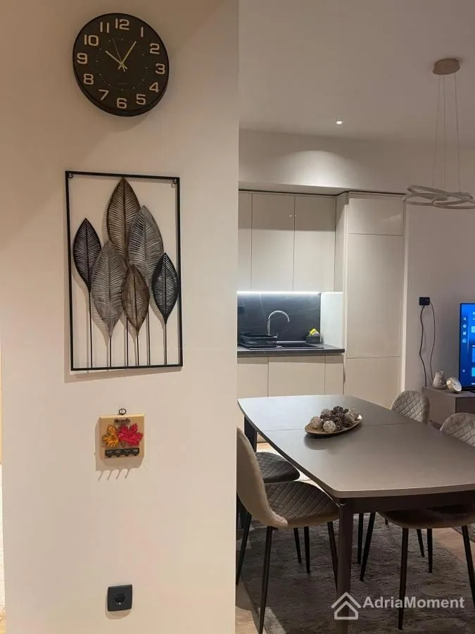 Prodaja, dvosoban stan, 90m², Porto Montenegro, Tivat
