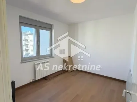 Izdavanje, trosoban stan, 68m², Tašmajdan, Palilula Sve Podlokacije - image 11