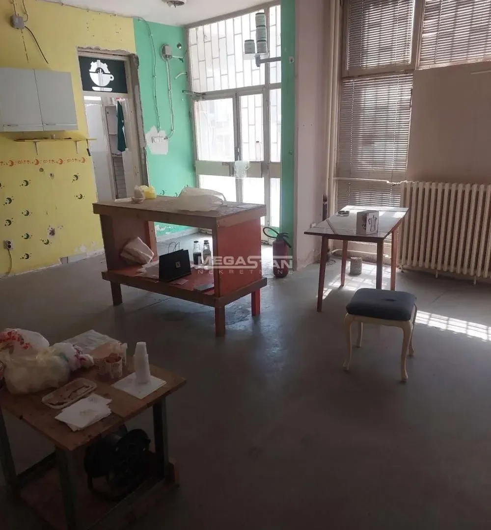 Rent, office space, 38m², Novi Beograd Blok 63, Novi Beograd Sve Podlokacije