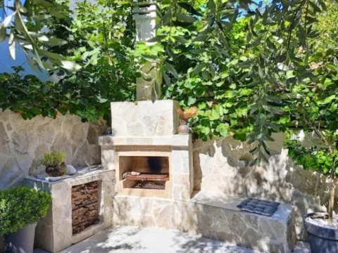 Sale, two bedroom apartment, 70m², Dobre Vode, Bar - image 4