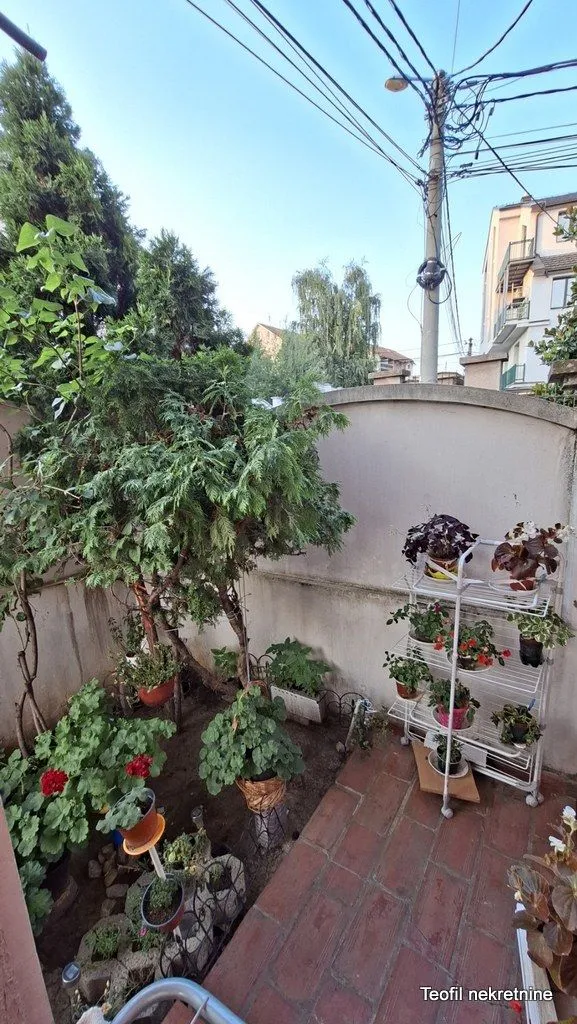 Sale, three bedroom apartment, 71m², Brace Jerković, Voždovac Sve Podlokacije