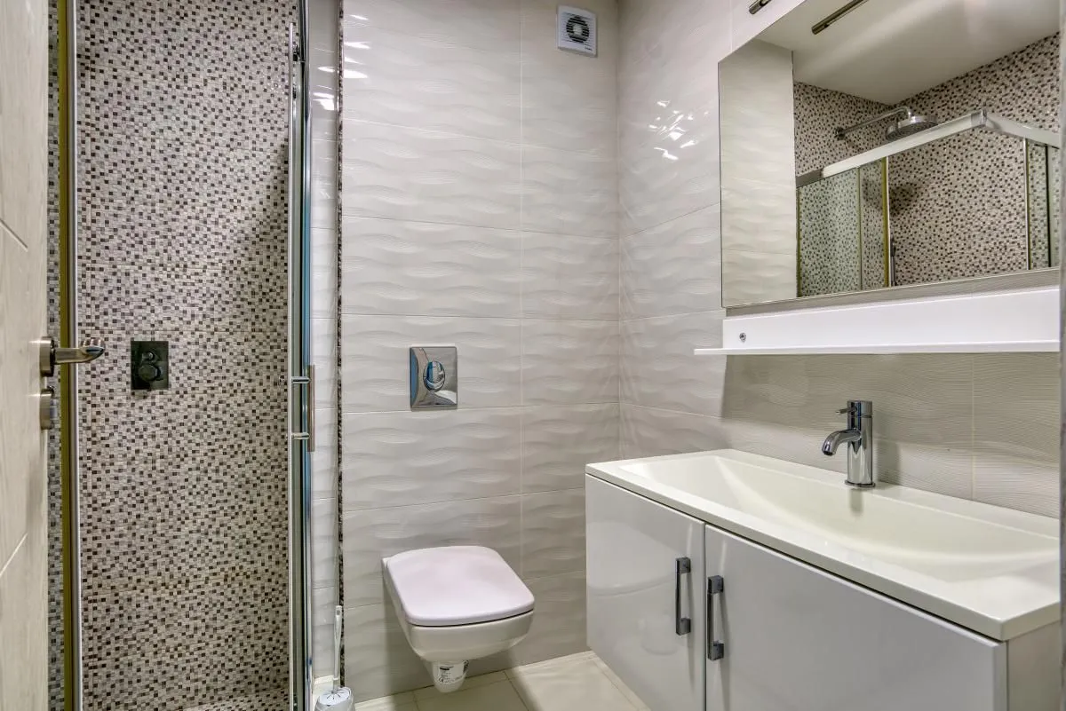 Rent, one bedroom apartment, 66m², Bečići, Budva