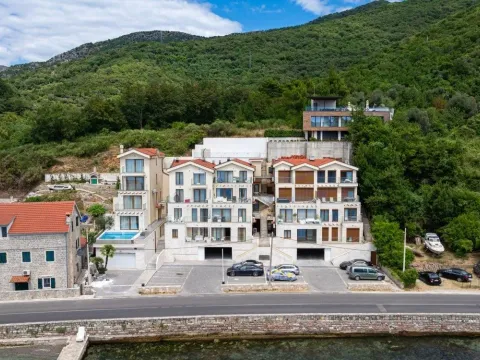 Sale, two bedroom apartment, 67m², Opatovo, Tivat - image 27