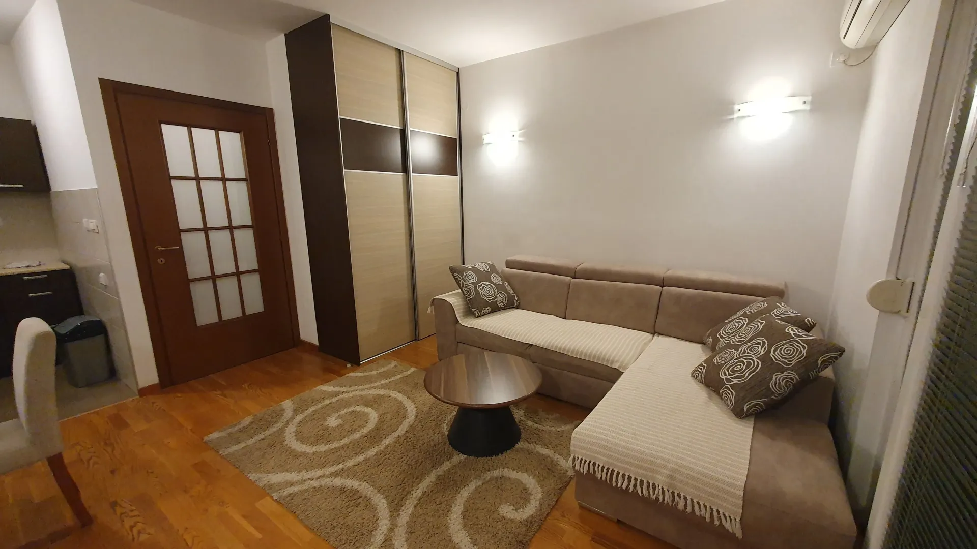 Rent, studio apartment, 30m², City Kvart, Podgorica