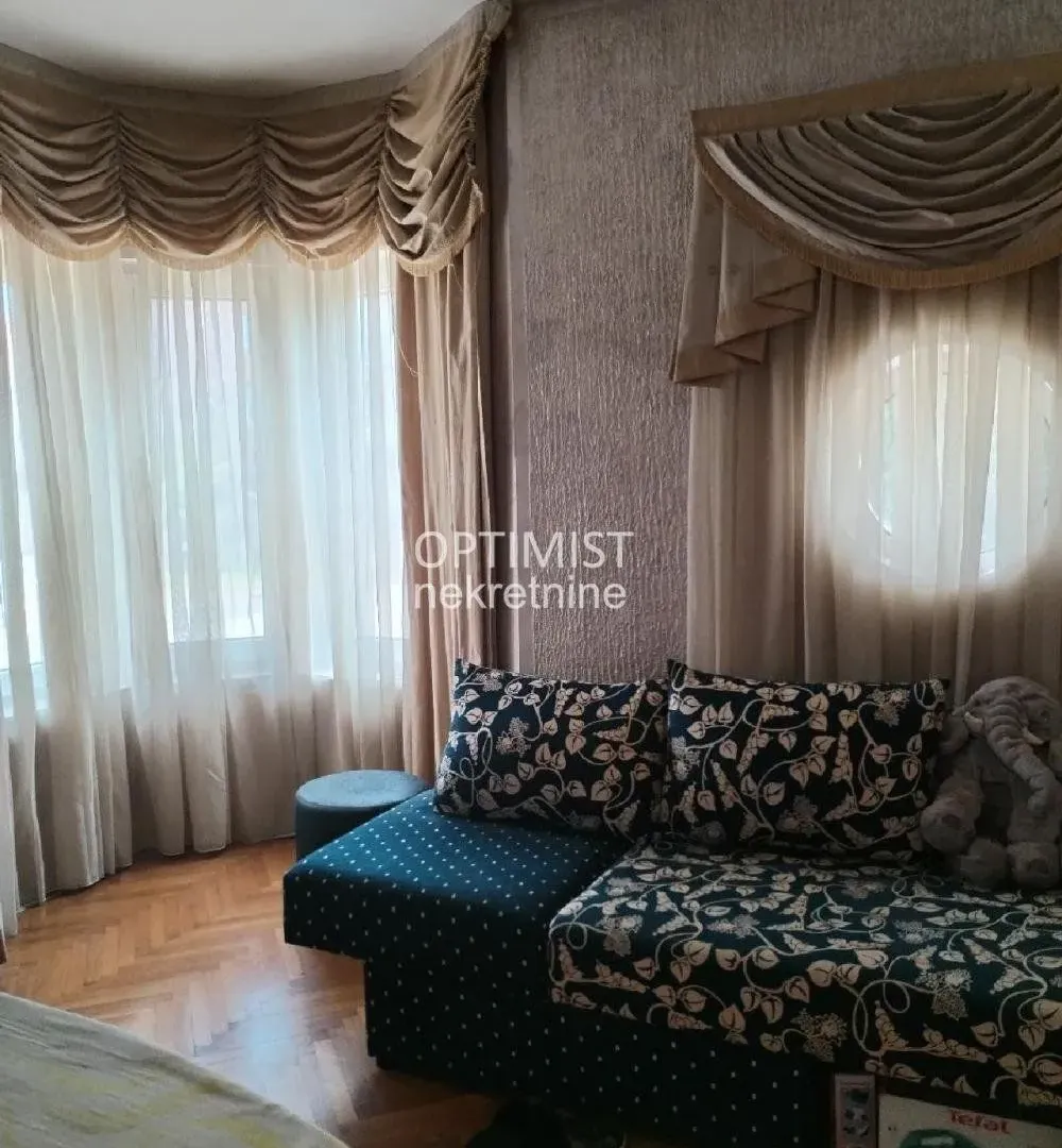 Sale, house, 263m², Ledine, Beograd