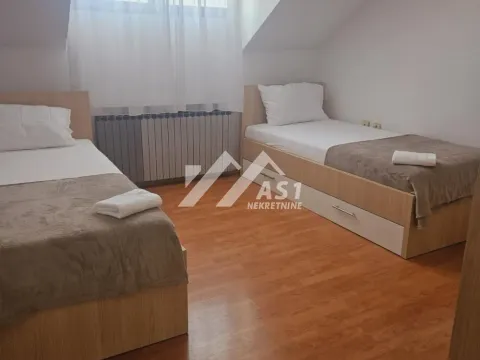 Izdavanje, trosoban stan, 100m², Veternik, Novi Sad Sve Podlokacije - image 8