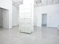 Izdavanje, poslovni prostor, 220m², Autobuska stanica, Podgorica - image 2