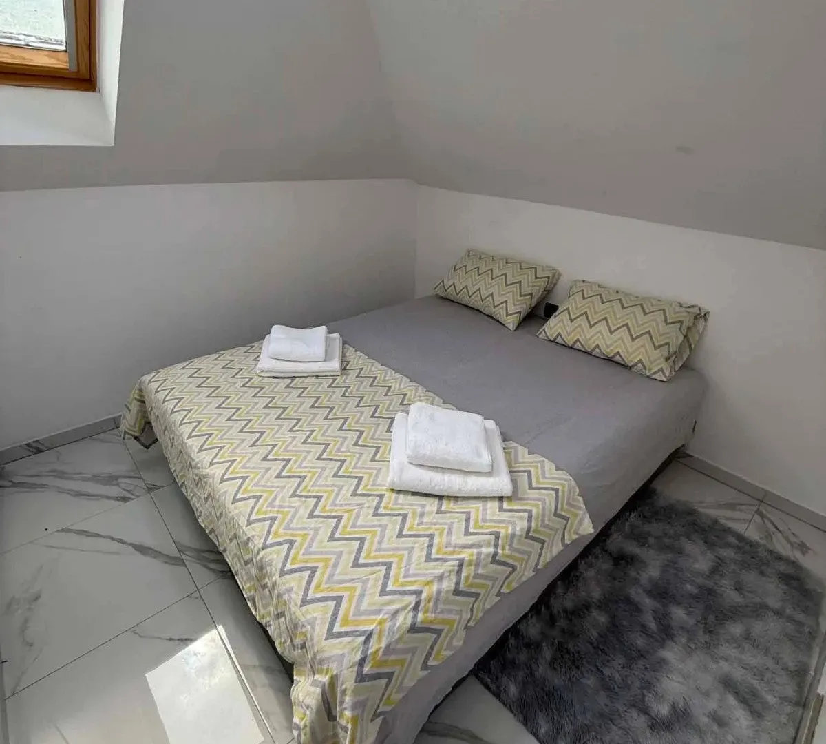 Rent, two bedroom apartment, 74m², Popovići, Bar