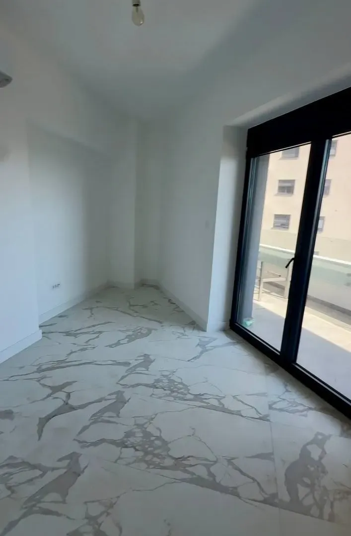 Prodaja, trosoban stan, 148m², Centar, Bar