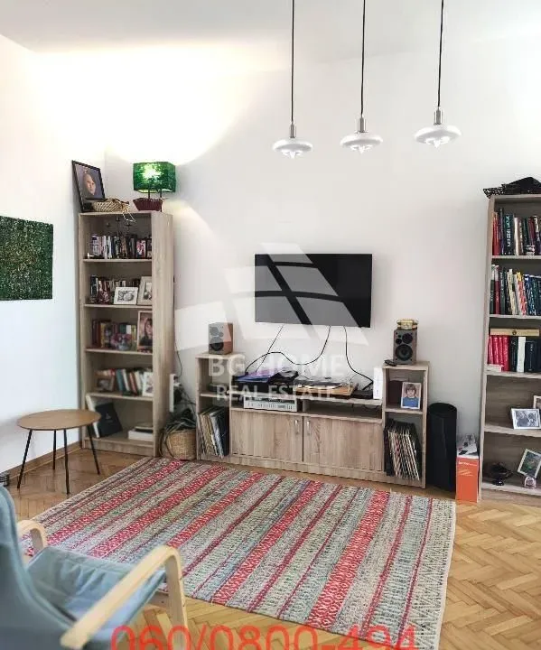 Prodaja, četvorosoban stan, 110m², Savski Venac, Beograd