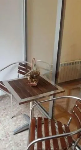 Izdavanje, dvosoban stan, 50m², Crveni Krst, Beograd
