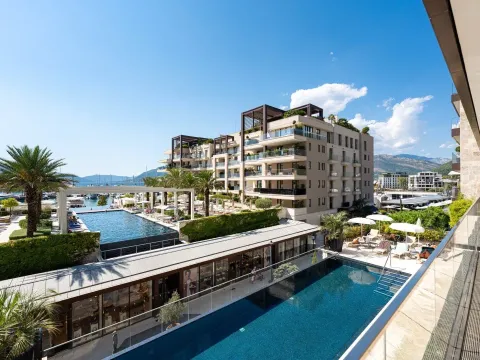 Prodaja, dvosoban stan, 175m², Porto Montenegro, Tivat - image 18